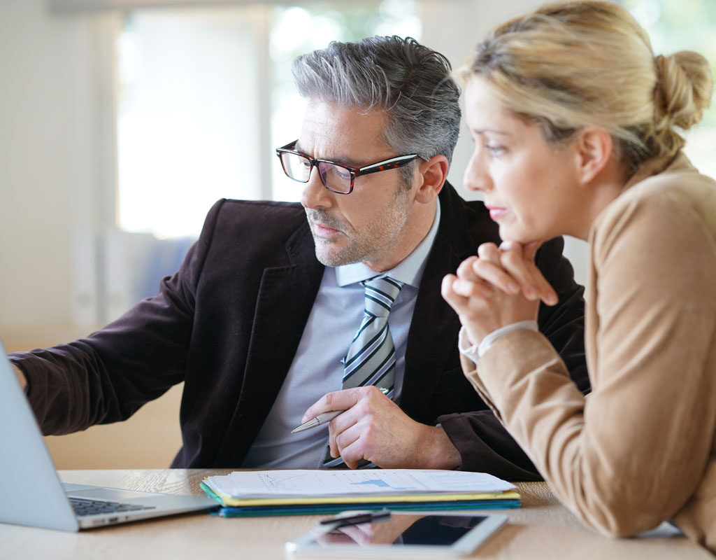 woman meeting notary for advice